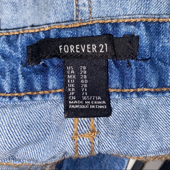 đź”´ 2/$25 S|A|L|E Forever 21 | Distressed Shorts - Picture 3 of 6
